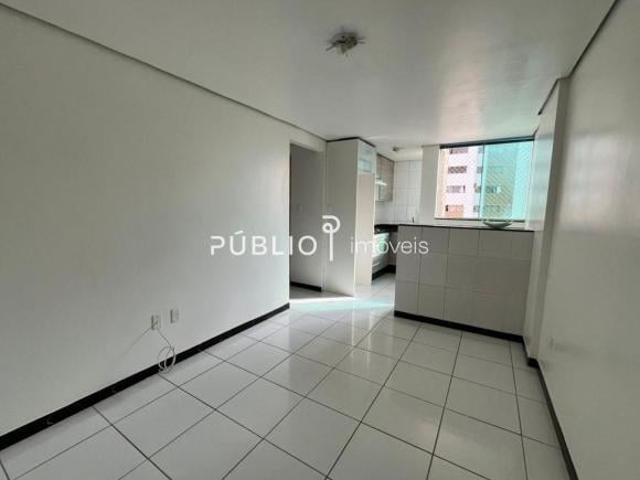 Apartamento venda em Região Geográfica Imediata do Distrito Federal, Região Integrada de Desenvolvimento do Distrito Federal e Entorno