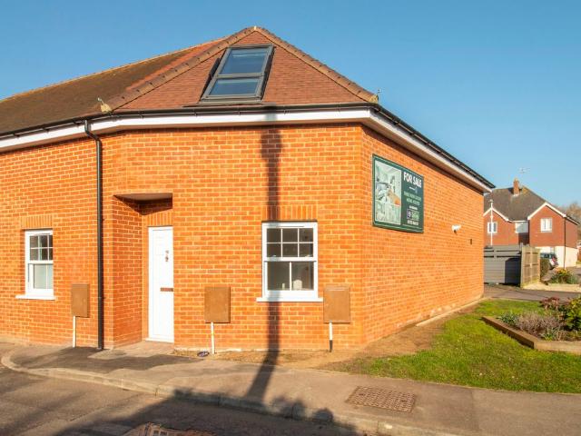 House for rent in The Butts, Kent