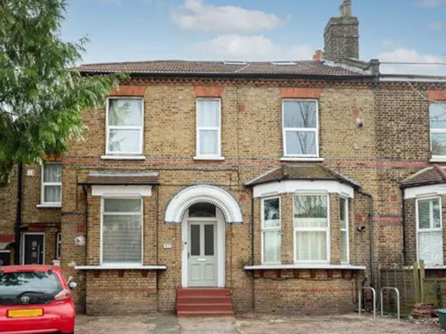 Apartment for rent in Penge, Greater London