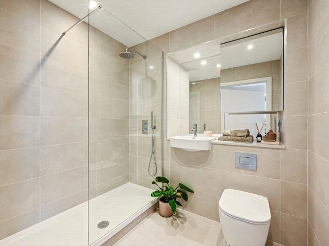 Apartment for rent in Vauxhall, Greater London