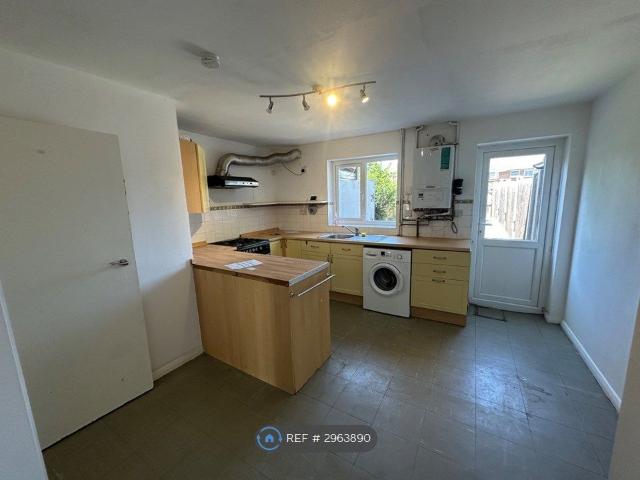 House for rent in London Borough of Hounslow, Spring Grove