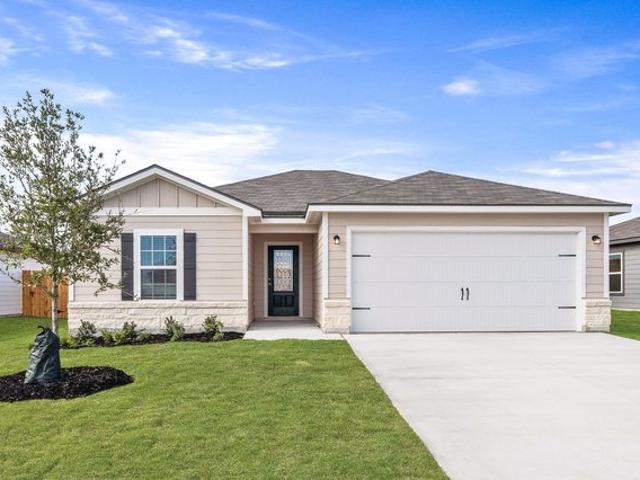 House for sale in Lytle, Texas