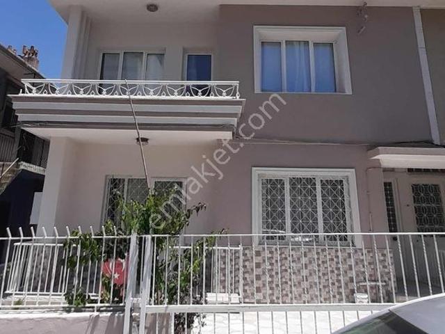 Tire, İzmir içerisinde kiralık mülk