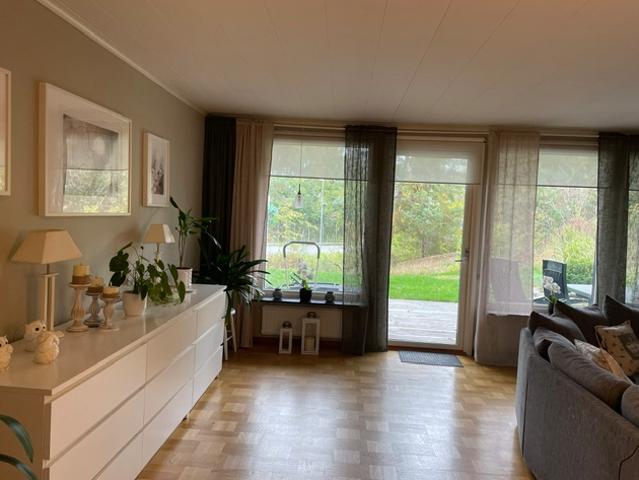Hus hyra i Skälby, Järfälla kommun