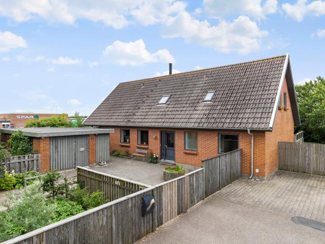 Villa til salg i Hvide Sande, Århus