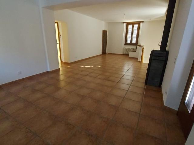 Apartment mieten in Brusino Arsizio, Distretto di Lugano