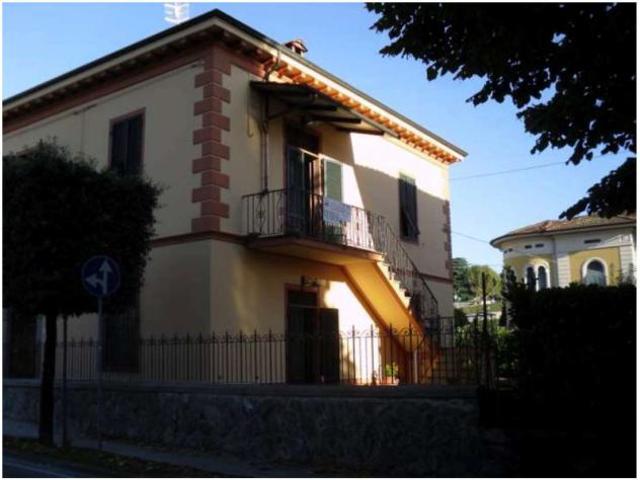 Villa Indipendente in vendita a Unione dei comuni Media Valle del Serchio, Barga