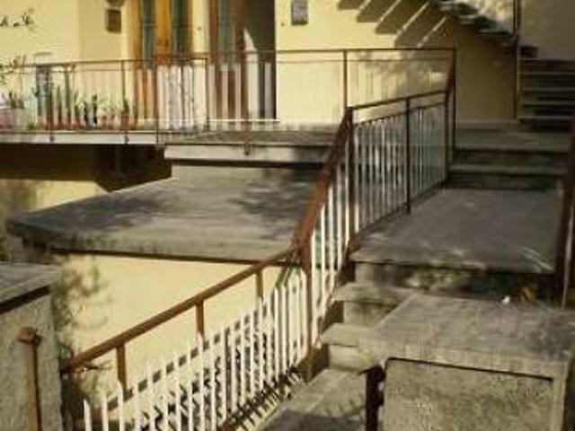 Appartamento in vendita a Collesalvetti, Toscana