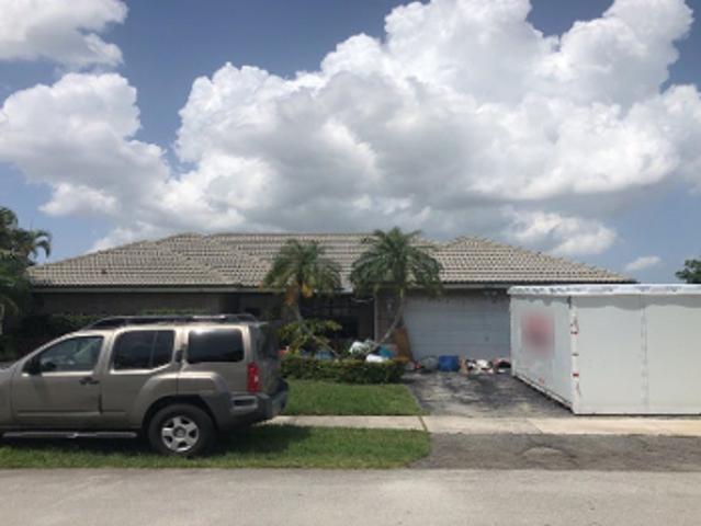 House for sale in Davie, Florida