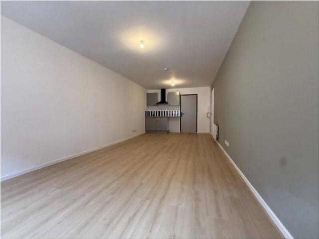 Studio location à Comines, Nord