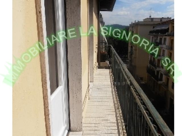 Appartamento in affitto a Quartiere 2, Firenze