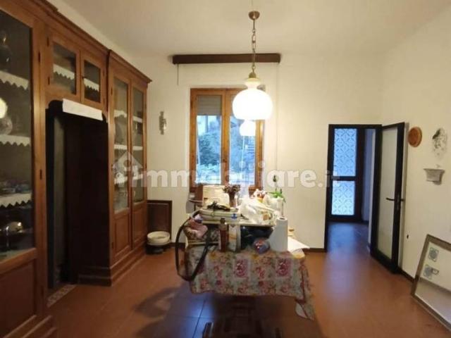 Appartamento in affitto a Lecchi, Toscana