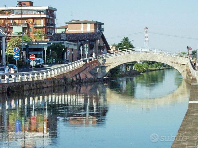 Appartamento in affitto a Trezzano Sul Naviglio, Lombardia