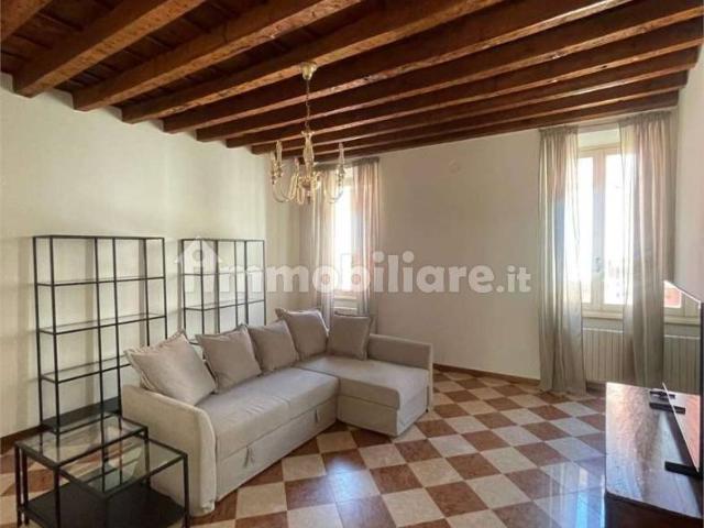 Appartamento in affitto a Trezzo Sull'adda, Lombardia