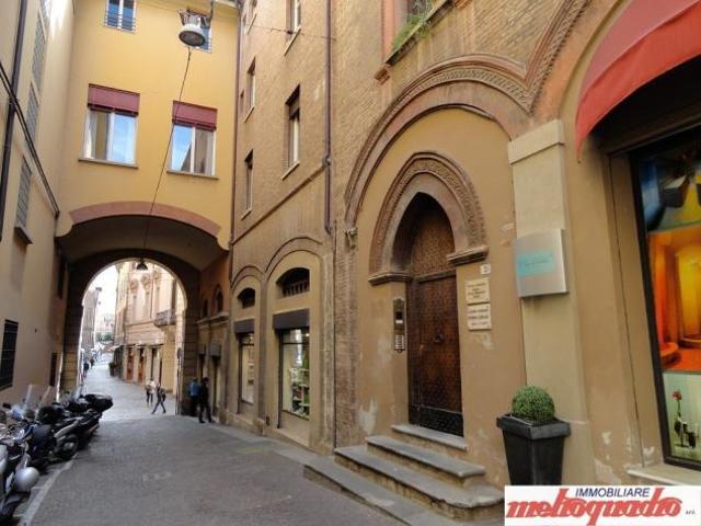 Appartamento in affitto a Bologna, Reggio Emilia