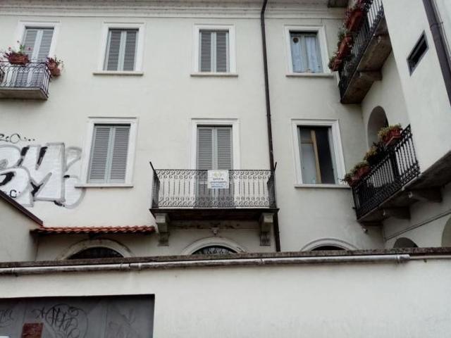 Appartamento in affitto a Monza, Lombardia