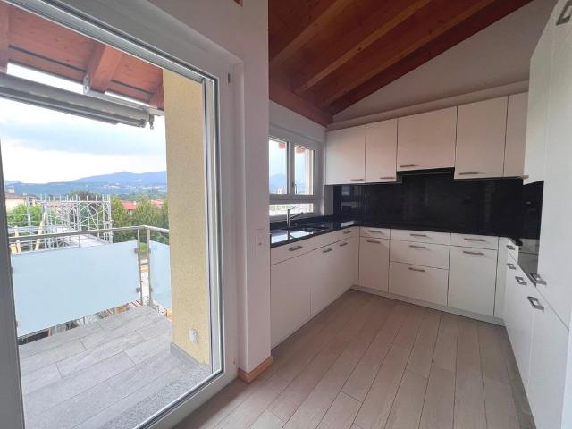 Apartment mieten in Villa, Coldrerio