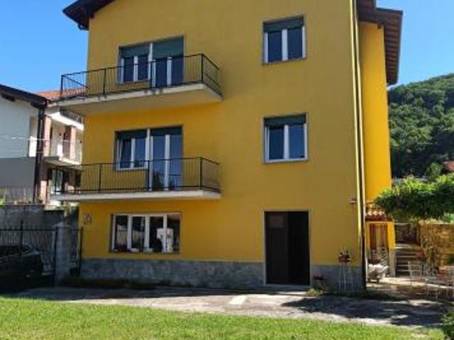 Appartamento in affitto a Como, Lombardia