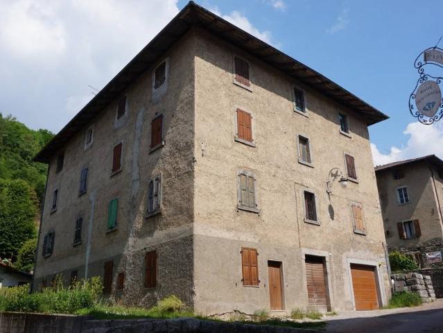 Appartamento in vendita a Comunità delle Giudicarie, Lardaro