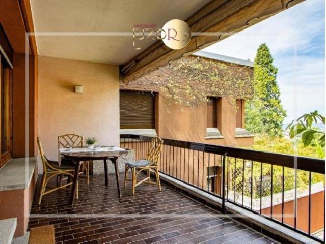Appartamento in vendita a Barzanò, Lombardia