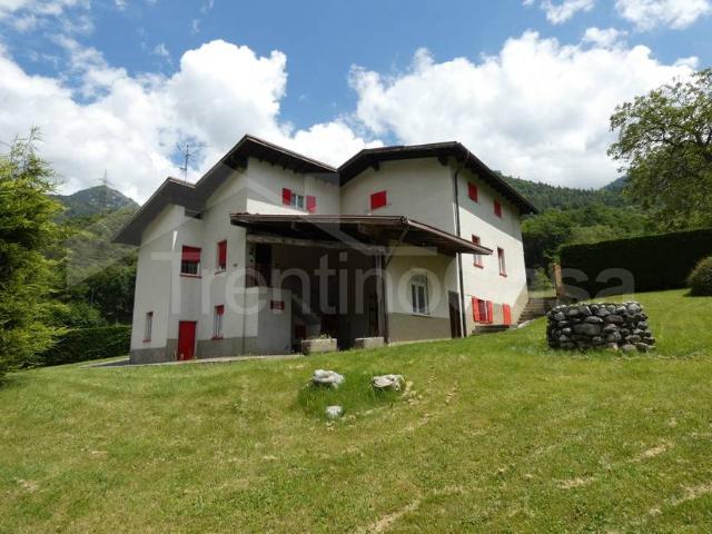 Appartamento in vendita a Pieve di Bono-Prezzo, Provincia di Trento
