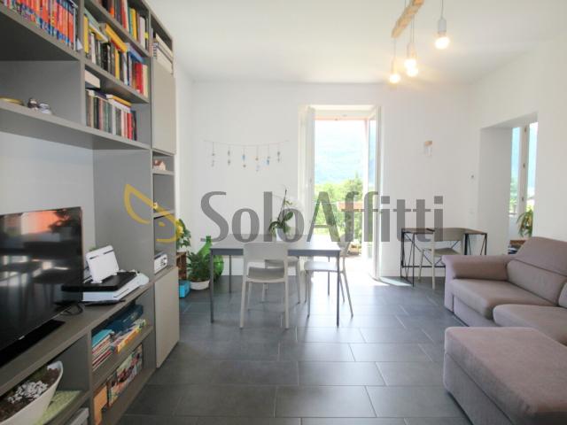 Appartamento in affitto a Abbadia Lariana, Lombardia
