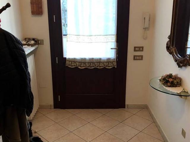 Appartamento in affitto a Barbona, Veneto