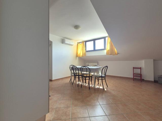 Appartamento in affitto a Santa Maria, Calabria