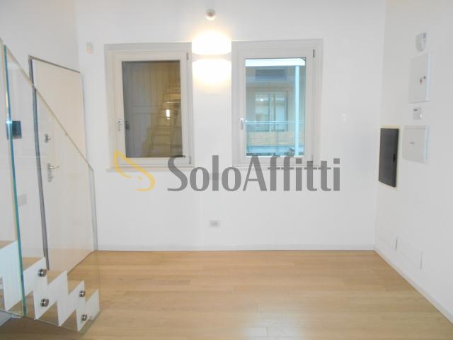Appartamento in affitto a Crevenna, Erba