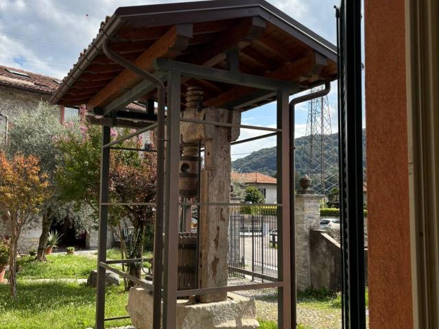 Appartamento in affitto a Maslianico, Lombardia