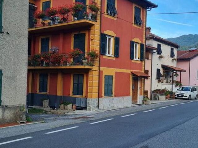 Appartamento in affitto a Montoggio, Liguria