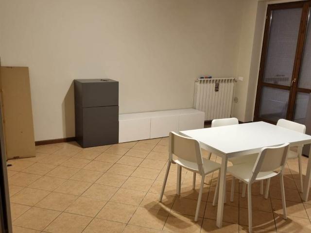 Appartamento in affitto a Offanengo, Lombardia