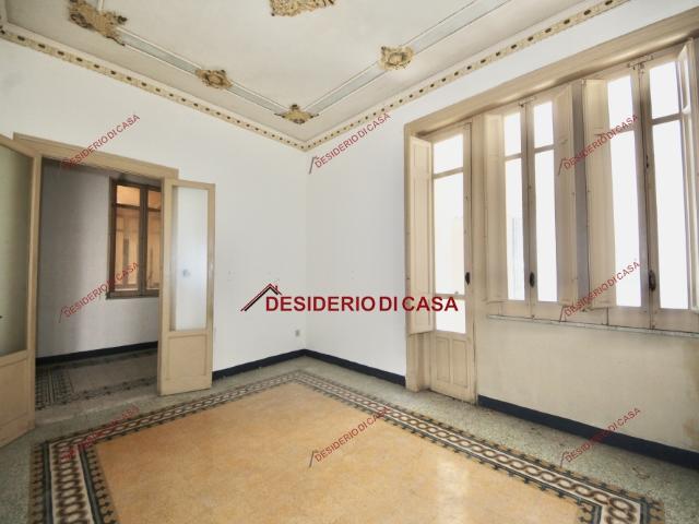Appartamento in affitto a Quartiere Matteotti, Palermo
