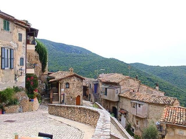 Appartamento in affitto a Roccantica, Lazio