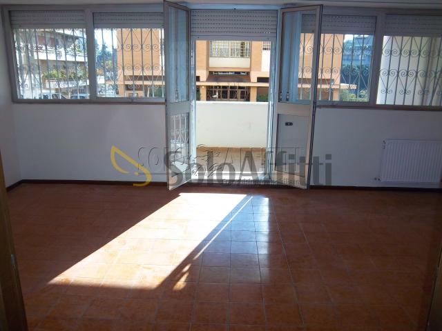 Appartamento in affitto a Municipio Roma IX, Roma Capitale