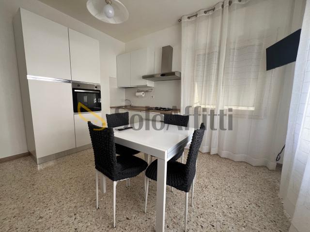 Appartamento in affitto a Marina centro, Marche