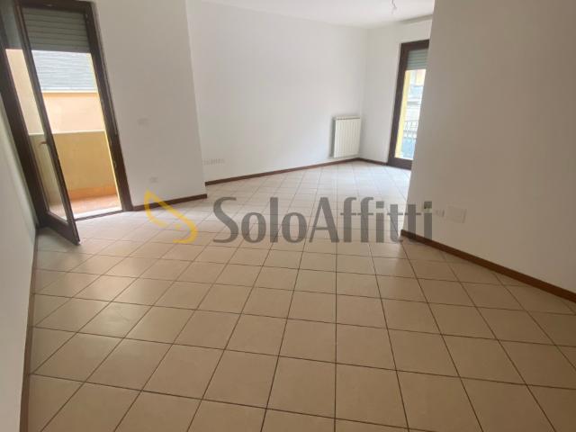 Appartamento in affitto a Marina centro, Marche