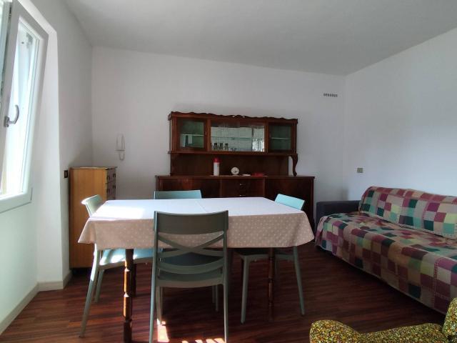 Appartamento in affitto a Tavernola Bergamasca, Lombardia