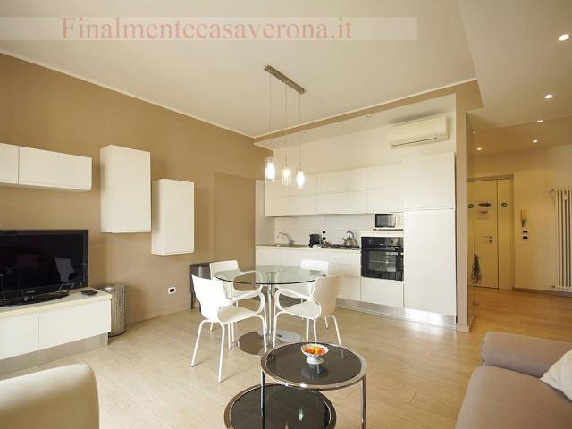 Appartamento in affitto a Ovest, Brenzone