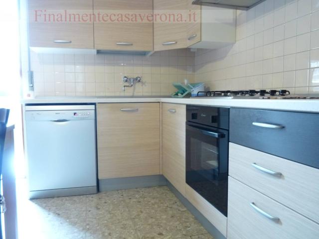 Appartamento in affitto a Centro storico, Brenzone