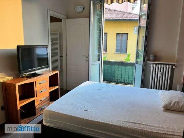 Appartamento in affitto a Municipio 9, Milano