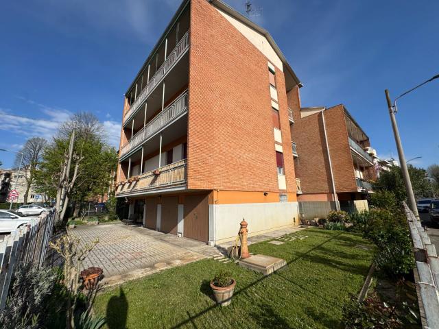 Appartamento in vendita a Unione Comuni Modenesi Area Nord, Mirandola