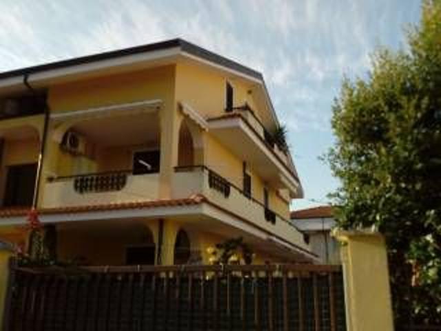 Appartamento in vendita a Calabria, Vibo Valentia