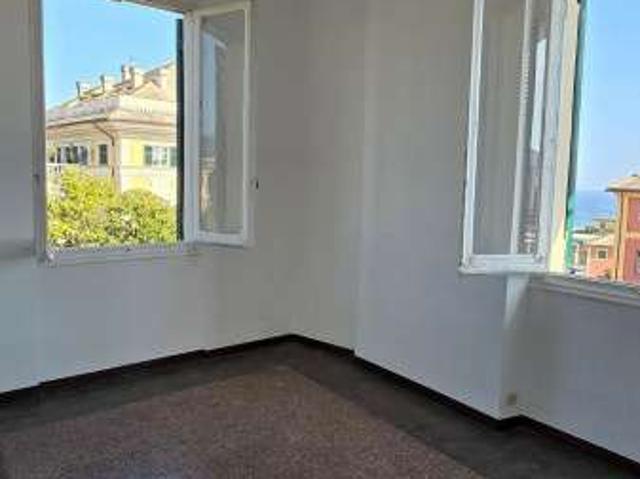 Appartamento in affitto a Medio Levante, Serra Riccò