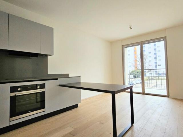 Wohnung kaufen in Chiasso, Tessin