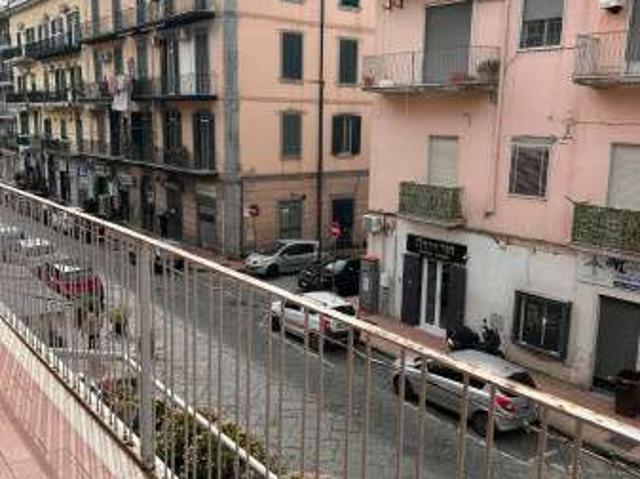 Appartamento in affitto a Rione Bognar, Pozzuoli