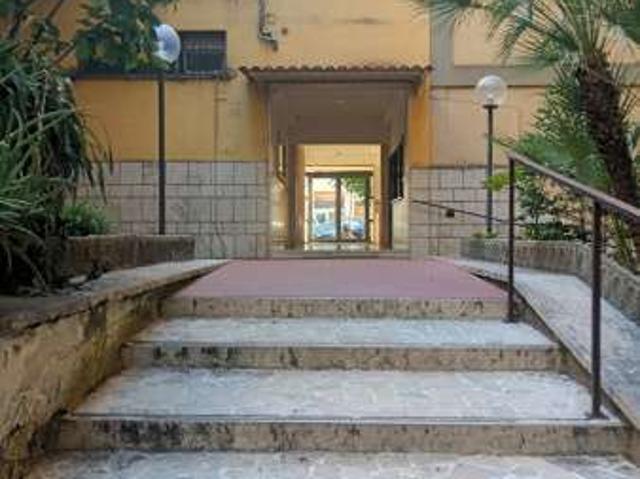 Appartamento in affitto a Municipio Roma VIII, Roma Capitale