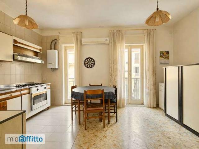 Appartamento in affitto a Municipalità 5, Campania