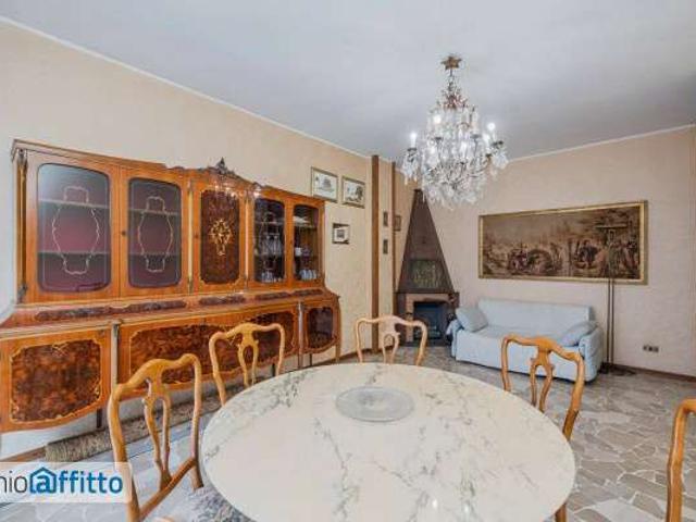 Appartamento in affitto a Municipio 9, Milano