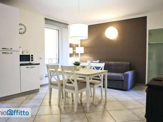Appartamento in affitto a Varenna, Lombardia